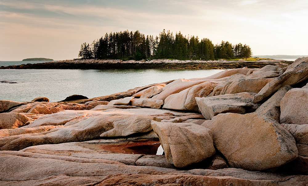 Black Island Little Black Inset img 028 1000x605