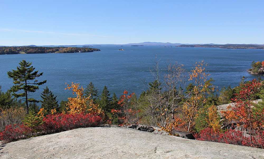 Lookout Rock Thumb img Lookout Rock Brooksville 2 1000x605
