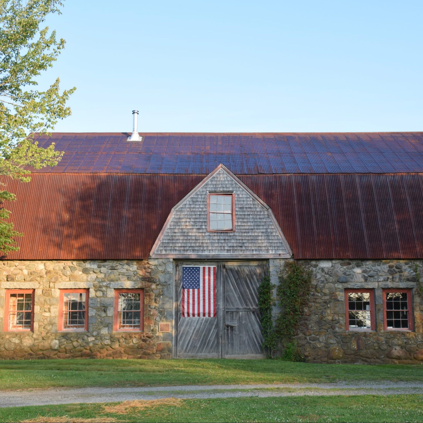 Stone-Barn-Farm-front