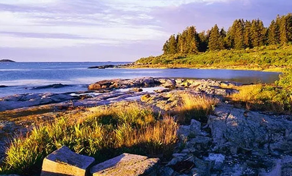 Whaleboat Island thumbnail Img whaleboatrez 2000x660