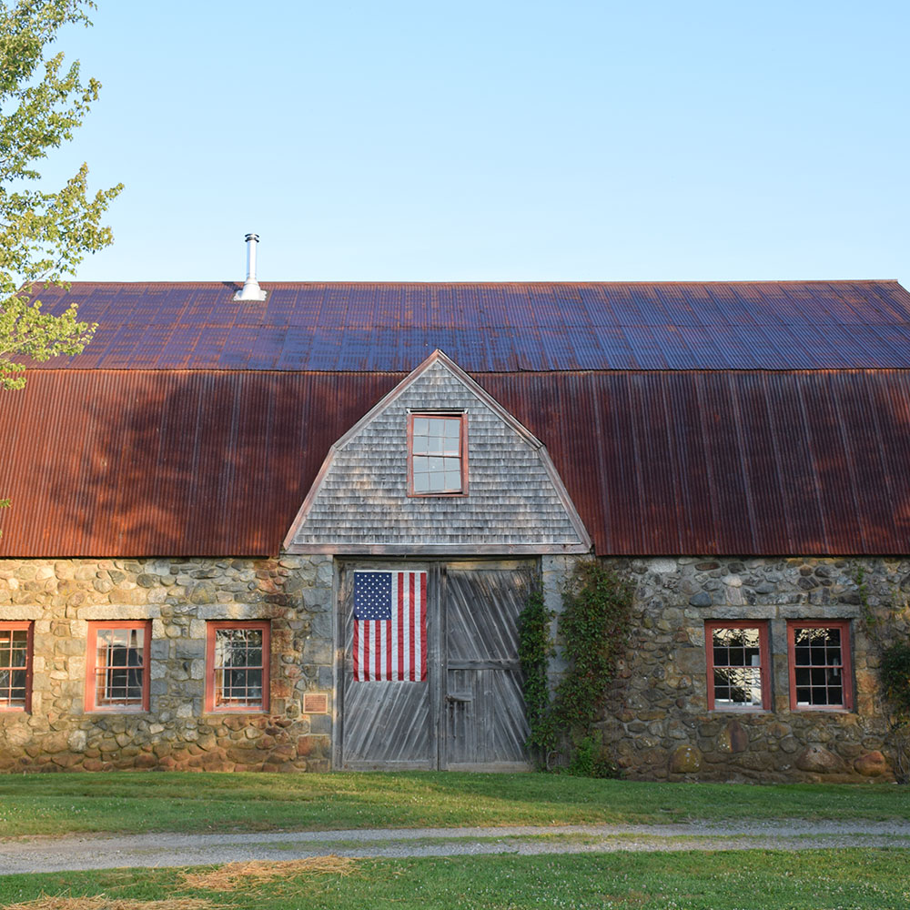 1000x1000 Stone Barn Farm front