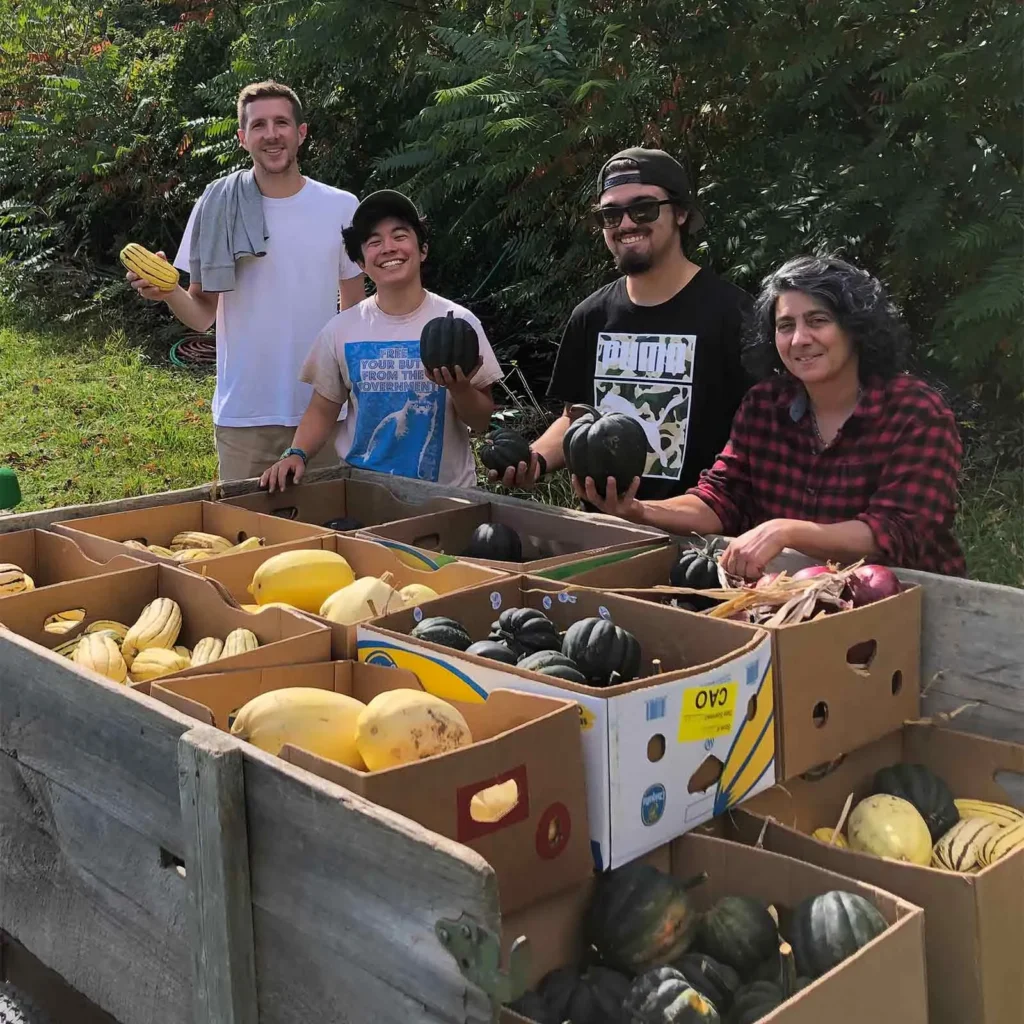 p5 AD2554FB 5087 48E8 9597 9CCD3FF17F5C square